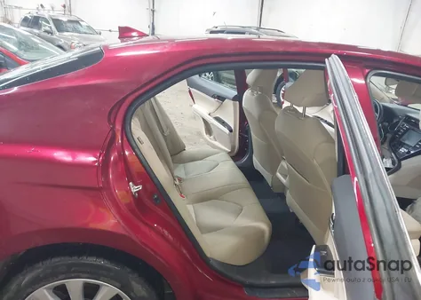 2019 Toyota Camry Le z USA, uszkodzony, nr VIN 4T1B11HK5KU793594